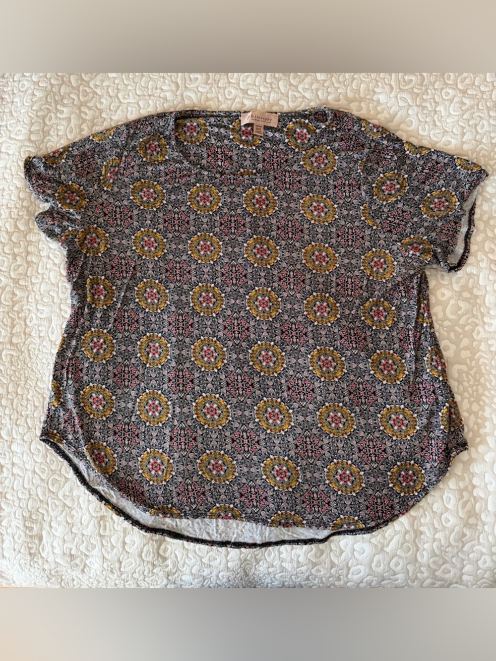 Philosophy Multicolor Floral Medallion Short Sleeve Tee. Size -1X